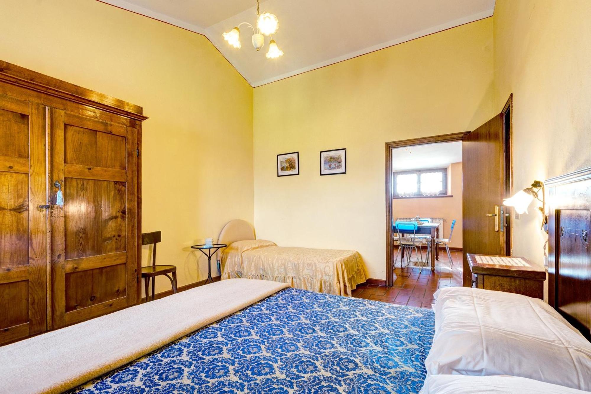 Fattoria Le Giare Agriturismo Κορτόνα Δωμάτιο φωτογραφία